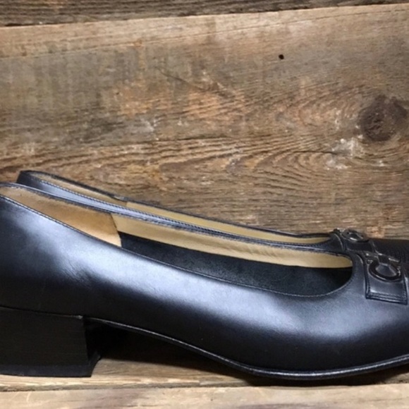 Salvatore Ferragamo Shoe LNWOT - Picture 3 of 8